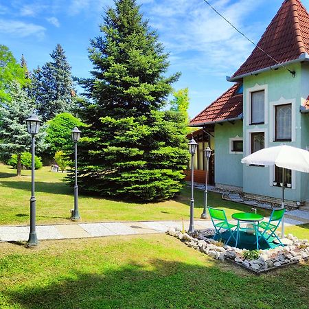 Balaton Garden Lägenhet Balatongyörök Exteriör bild