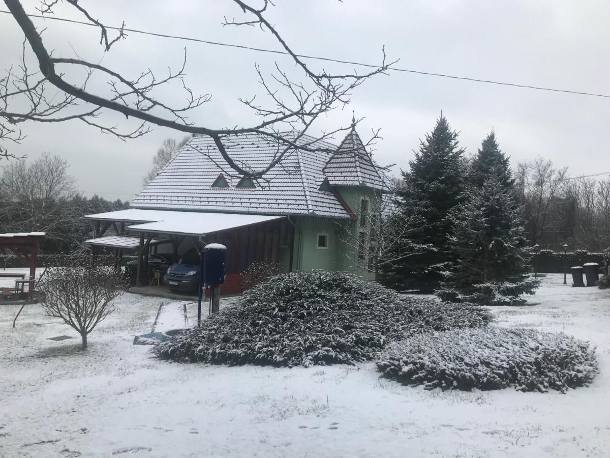 Balaton Garden Lägenhet Balatongyörök Exteriör bild