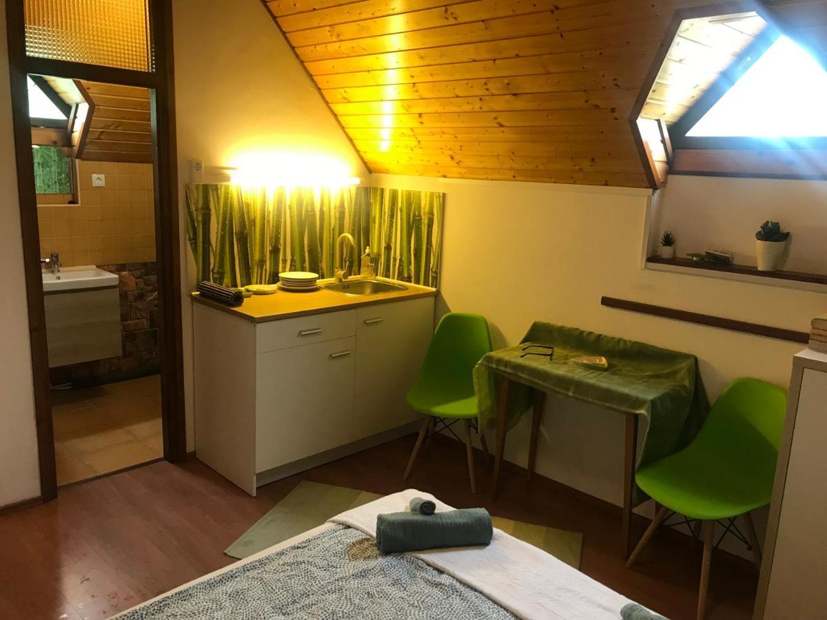 Balaton Garden Lägenhet Balatongyörök Exteriör bild